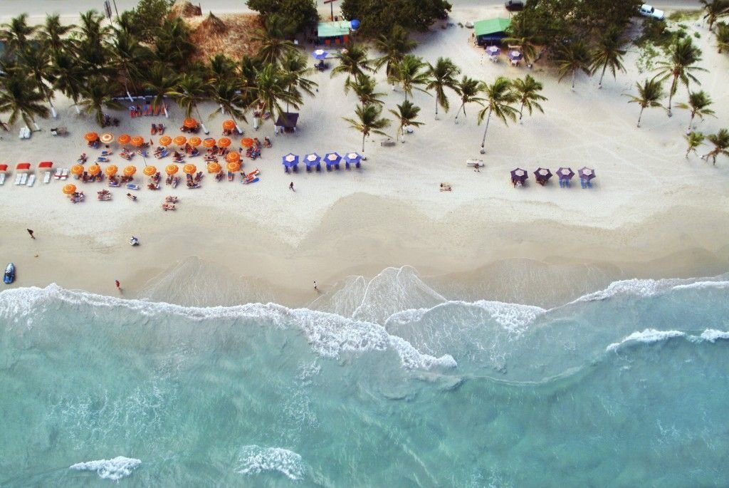 Venta de Casas en Margarita: Villa en Playa El Agua en Margarita
